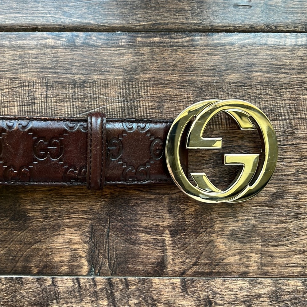 GUCCI Signature Unisex Brown Leather Belt (Waist/Jean Size 32/34)